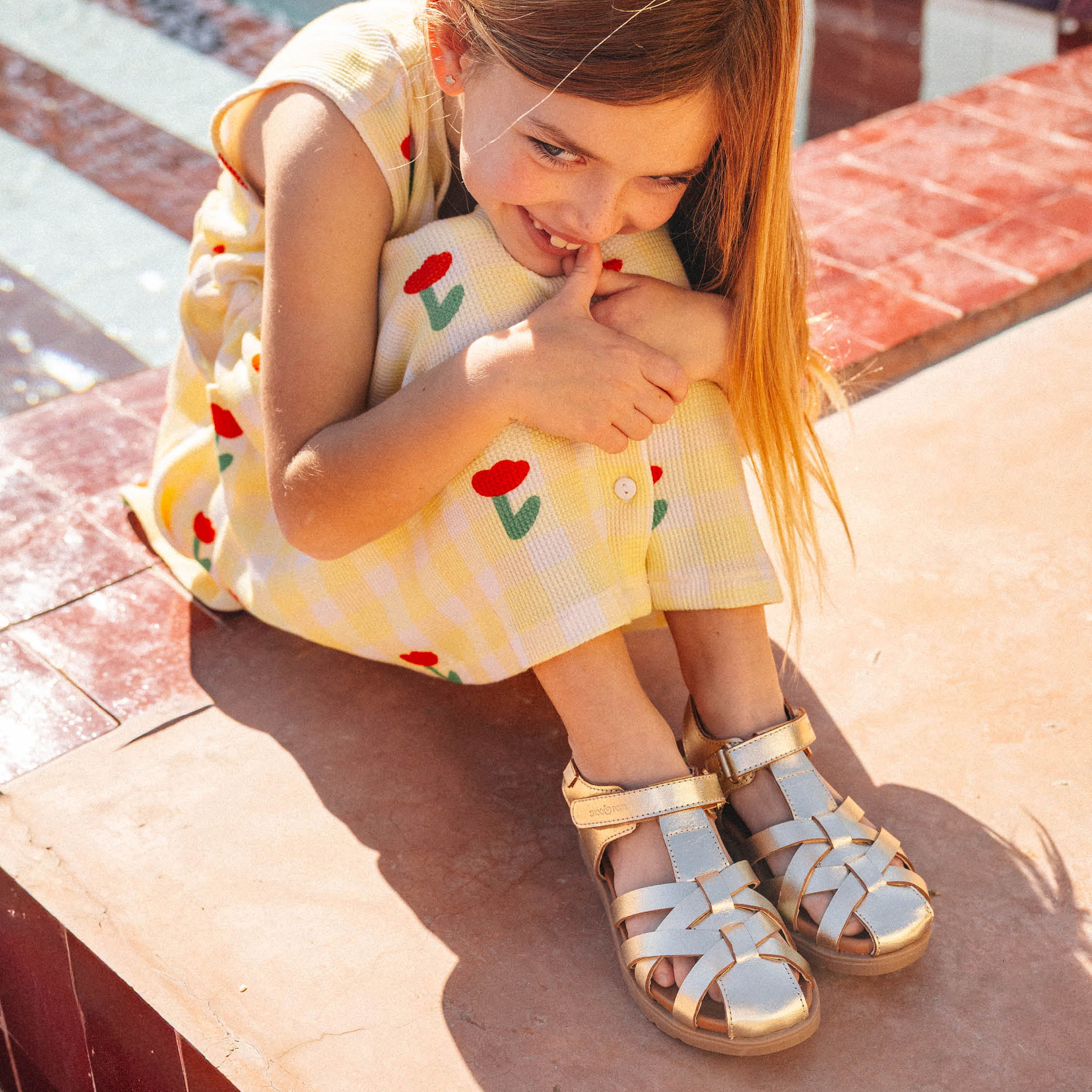 KERALA EASY STRAP - LAMINATO - GOLD - SANDALES