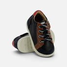 Chaussures premiers pas Shoo Pom Bouba Zip en cuir bleu marine et camel avec lacets et fermeture éclair latérale