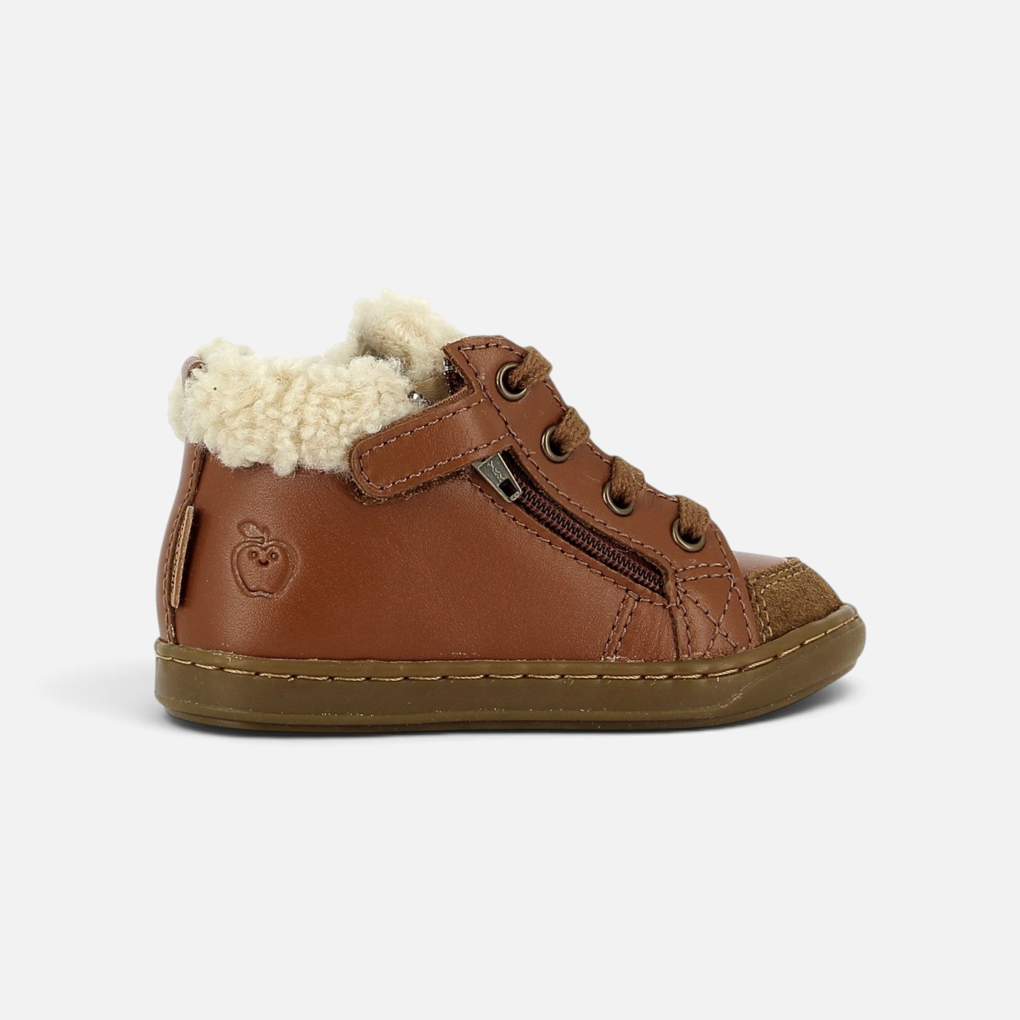 Chaussure premiers-pas Shoo Pom en cuir camel avec doublure en laine, fermeture zippée et semelle en caoutchouc