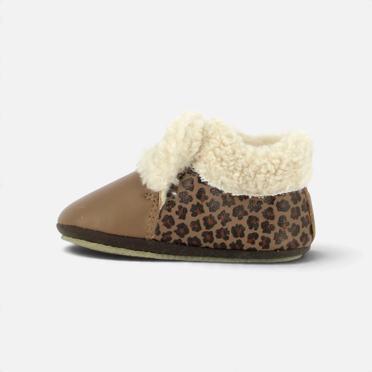 Chausson bébé Shoo Pom Doudou Fur en cuir nappa camel et imprimé léopard avec doublure synthétique chaude