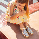 KERALA EASY STRAP - LAMINATO - GOLD - SANDALES