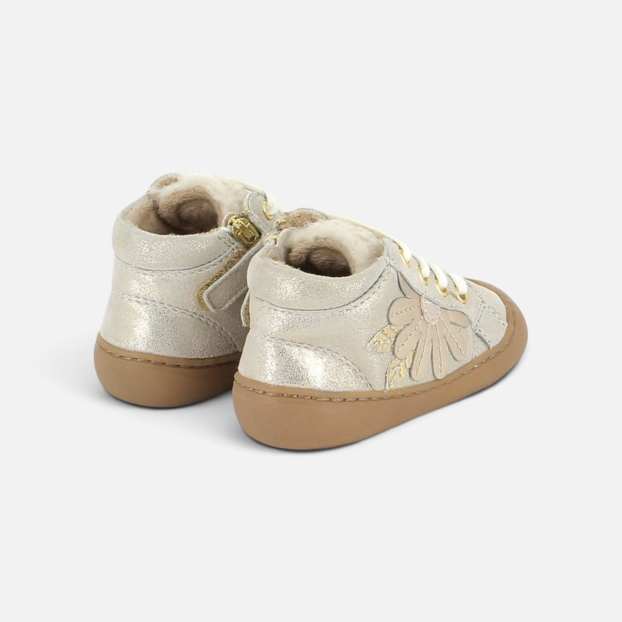 Chaussures barefoot Shoo Pom Plum Flo en cuir laminé argenté avec doublure fourrée et semelle souple pour enfant
