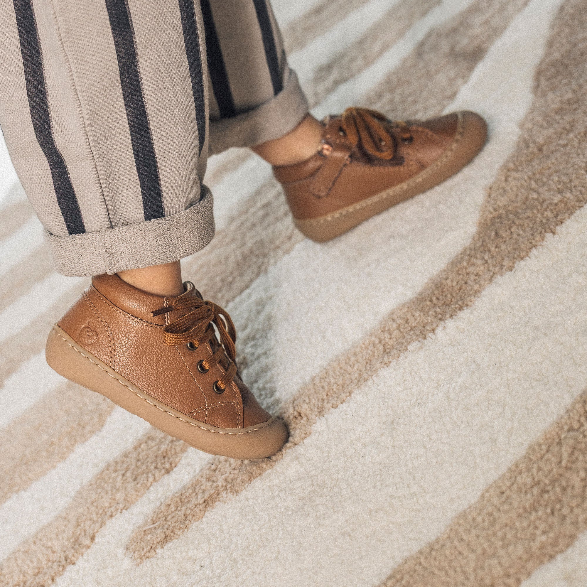 PLUM LACE - NAPPA - CAMEL - BASKETS
