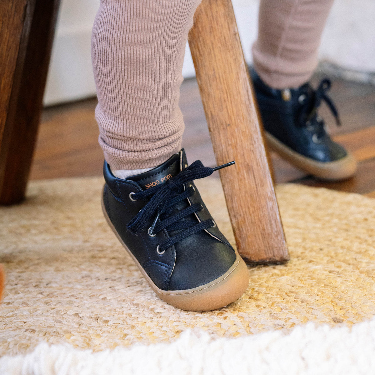 PLUM LACE - SAUVAGE - NAVY - BAREFOOT