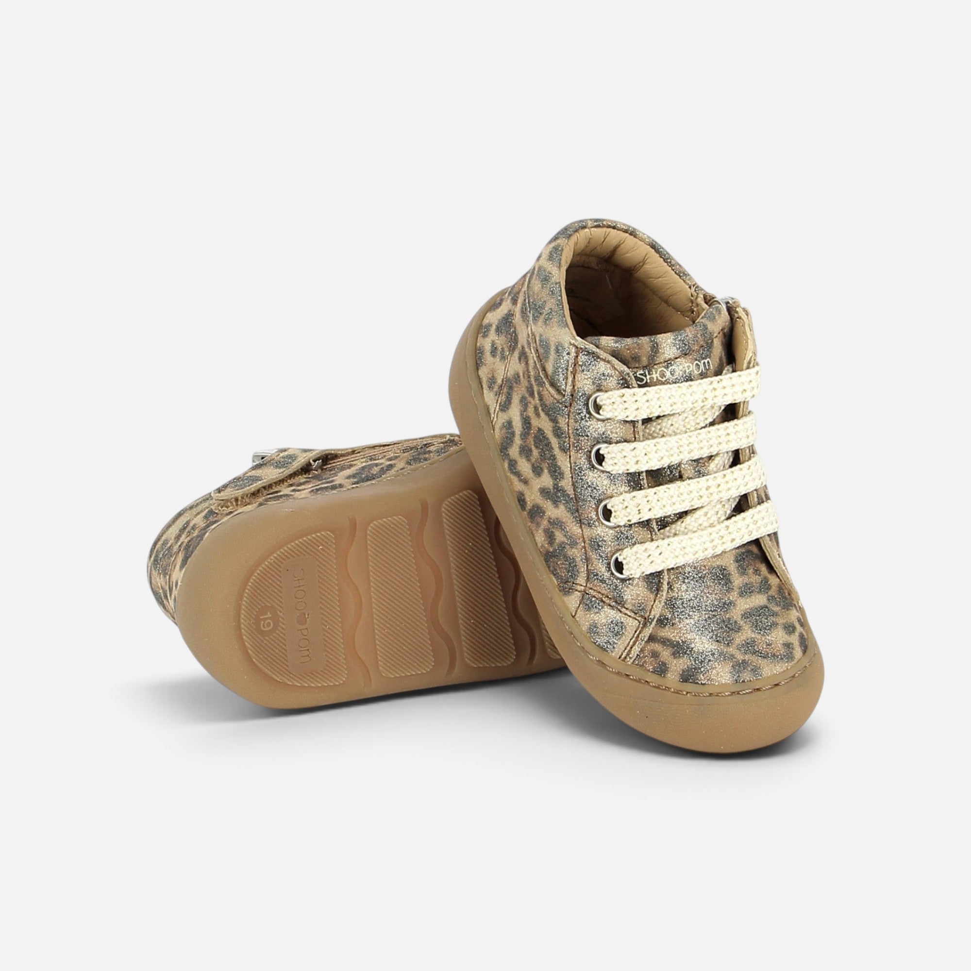 Chaussures barefoot Shoo Pom en cuir imprimé léopard avec lacets beiges et semelle souple pour enfant