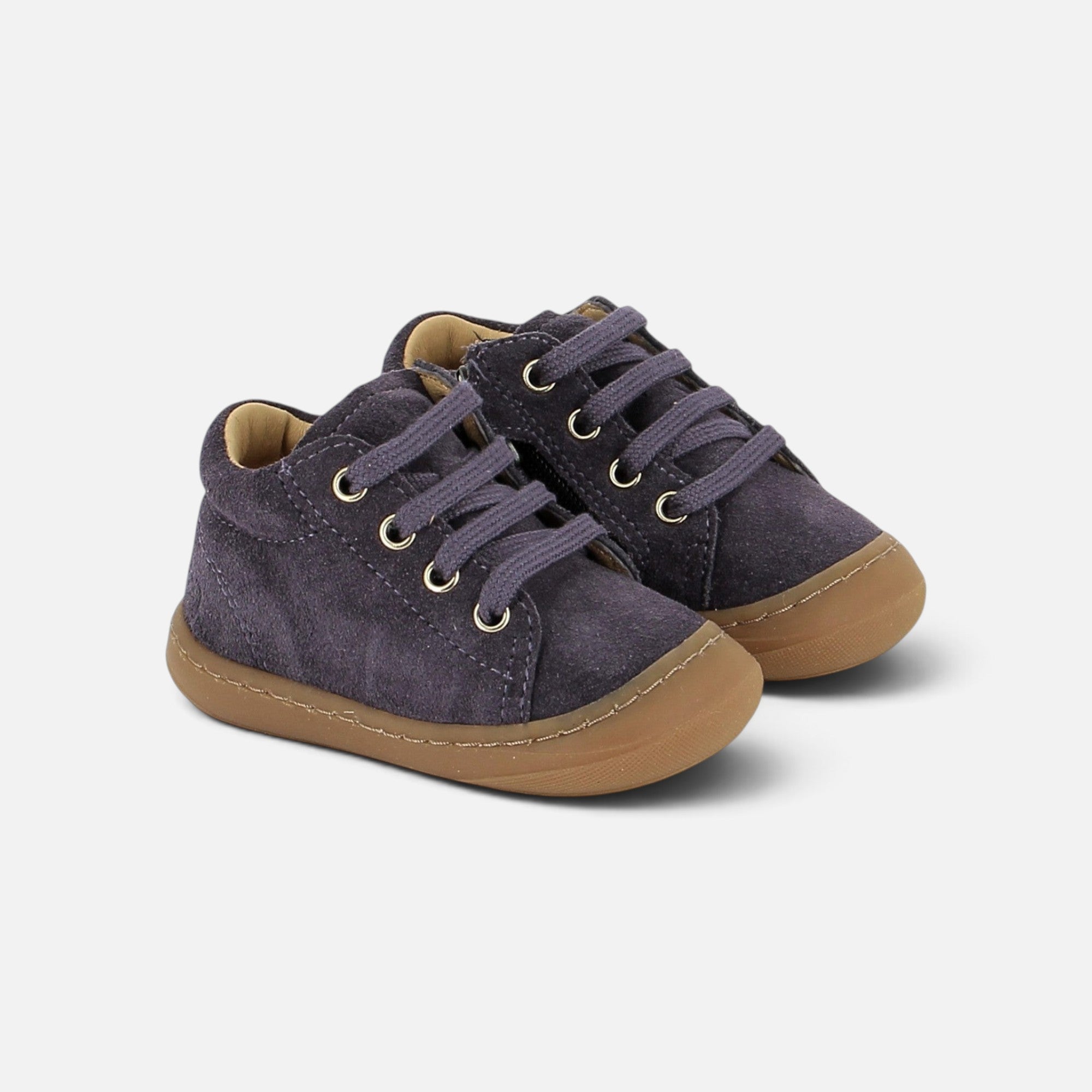 Chaussures premiers-pas Shoo Pom en velours violet avec lacets, zip latéral et semelle en caoutchouc souple