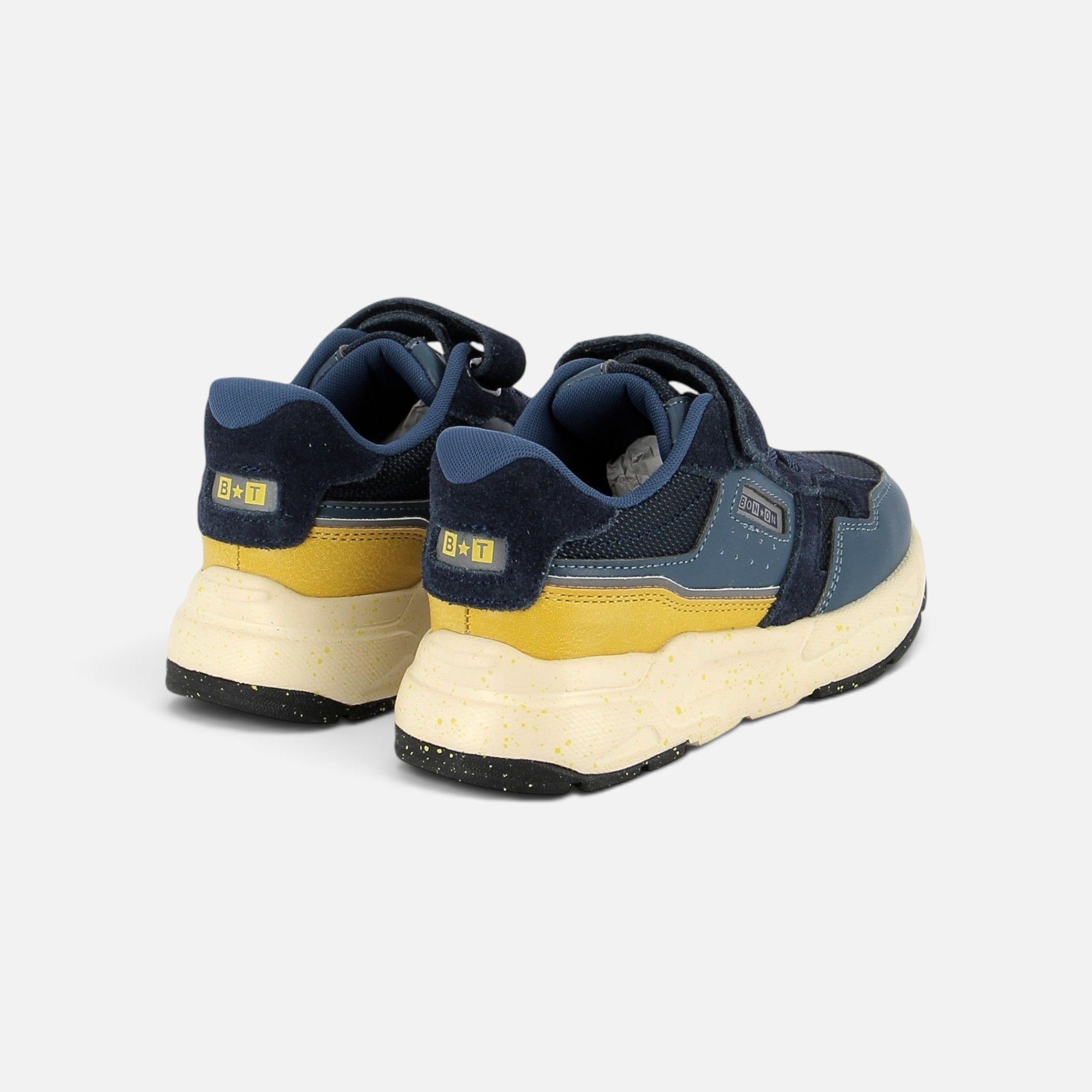Baskets Shoo Pom pour enfant en cuir et mesh bleu marine et jaune avec semelle épaisse mouchetée et fermeture scratch